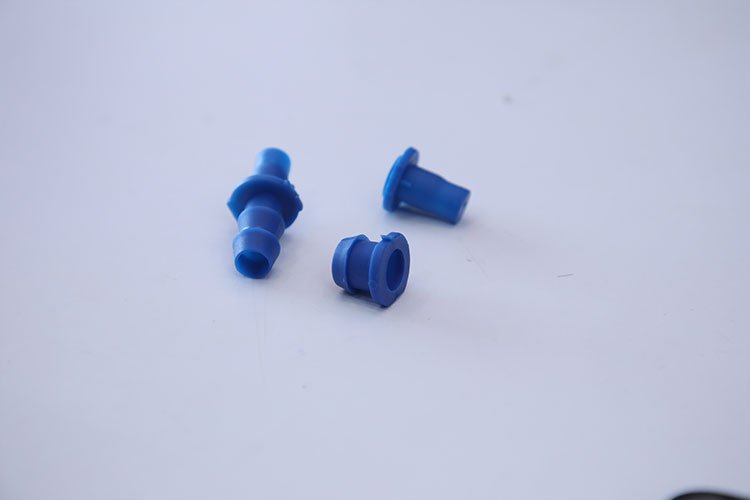 Male / Female Connectors